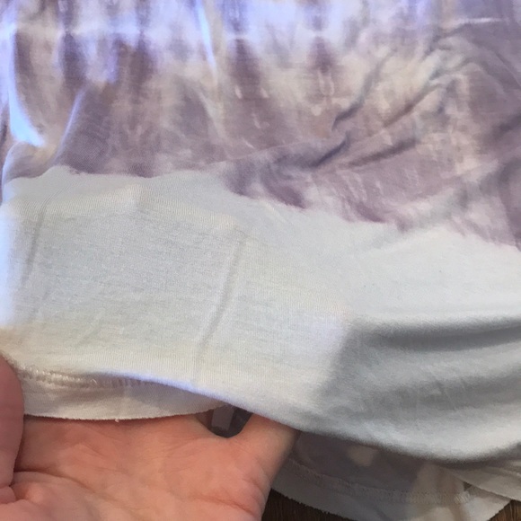 purple tie dye american eagle v neck - Picture 3 of 3